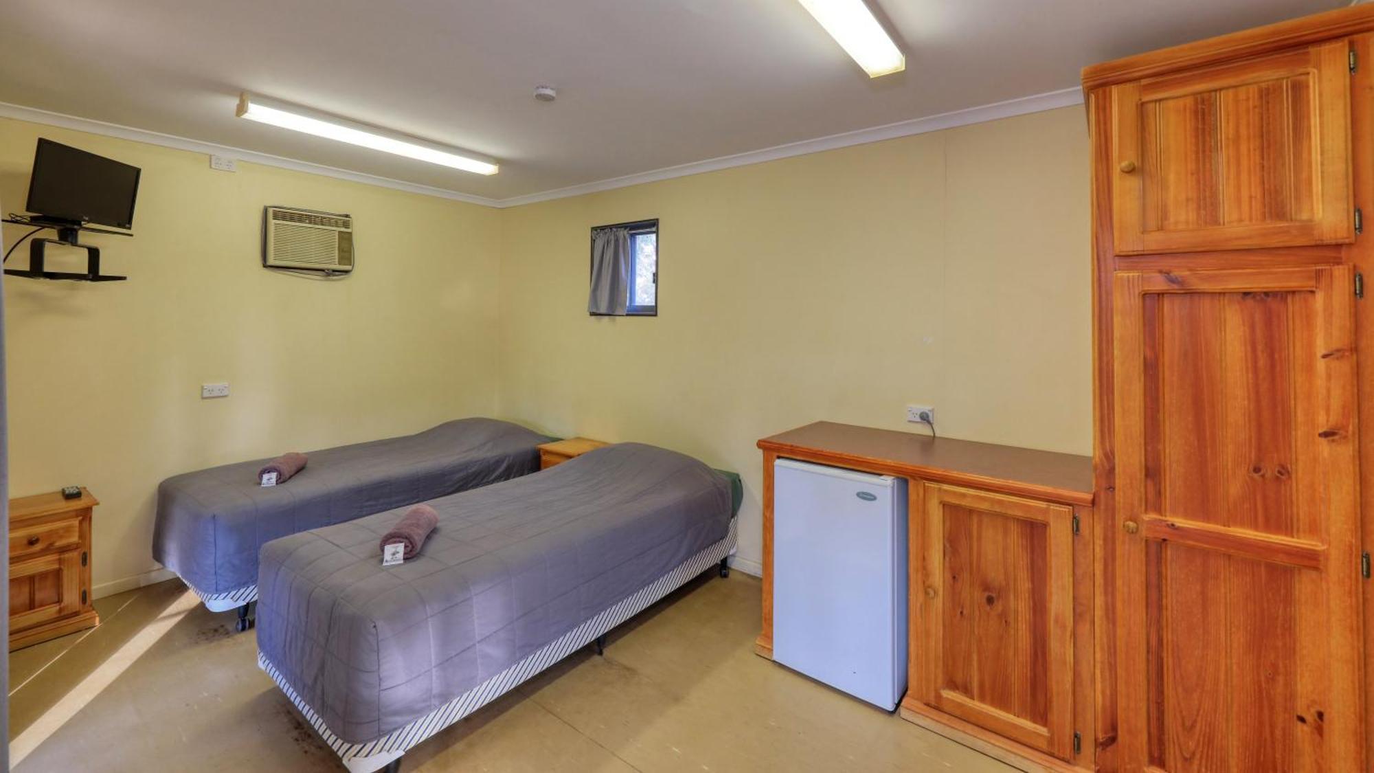 White Cliffs Hotel Esterno foto